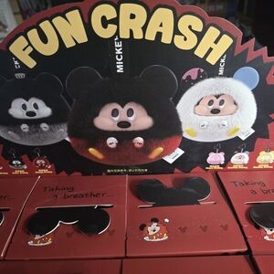 Mickey Mouse Fun Crash Blind Box